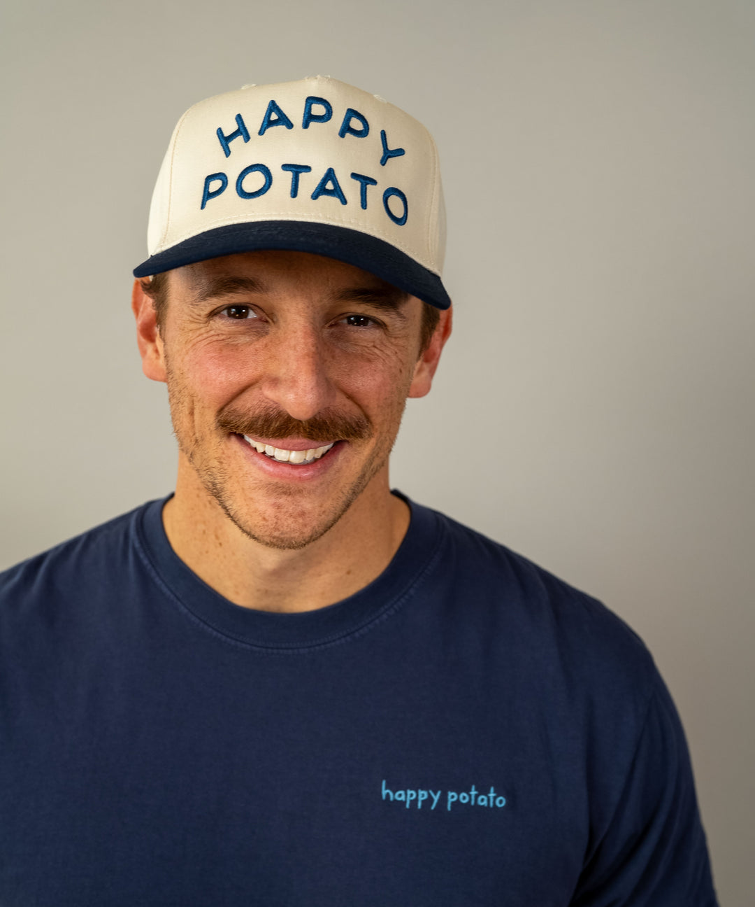 Market Hat Navy / Cream